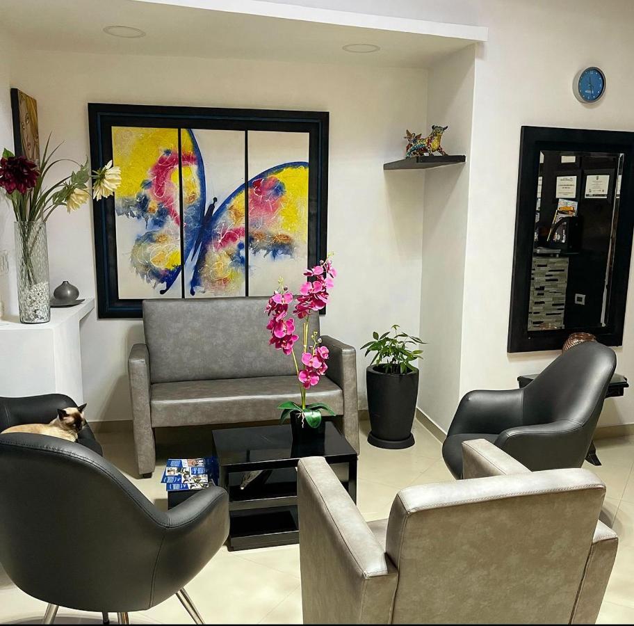 נייבה Hotel Madrid Deluxe Neiva מראה חיצוני תמונה
